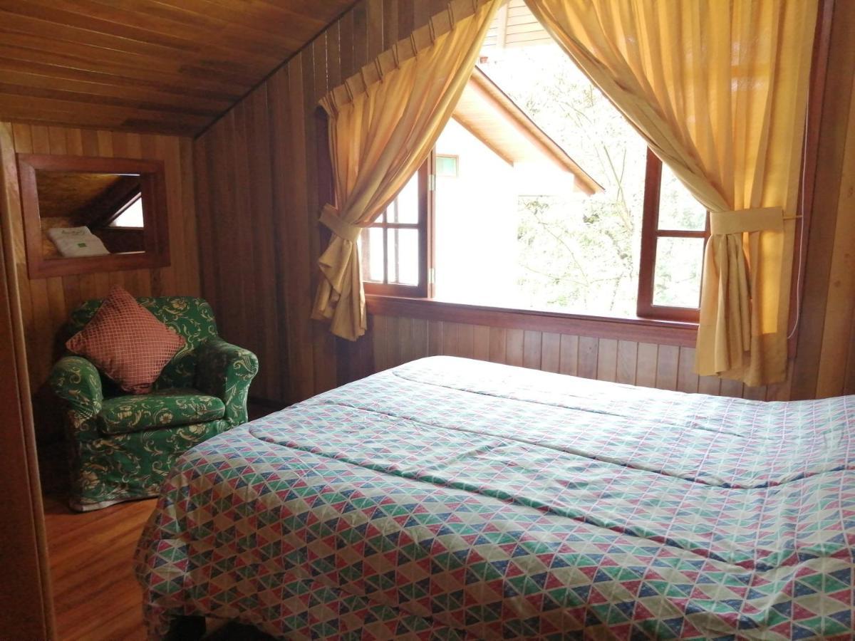 Illariy Tampu Ecoalbergue Oxapampa Exterior photo